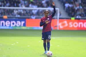 记者：切尔西无意截胡西蒙斯，他们对球员感兴趣但从未正式报价